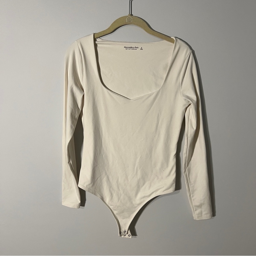 White Abercrombie bodysuit